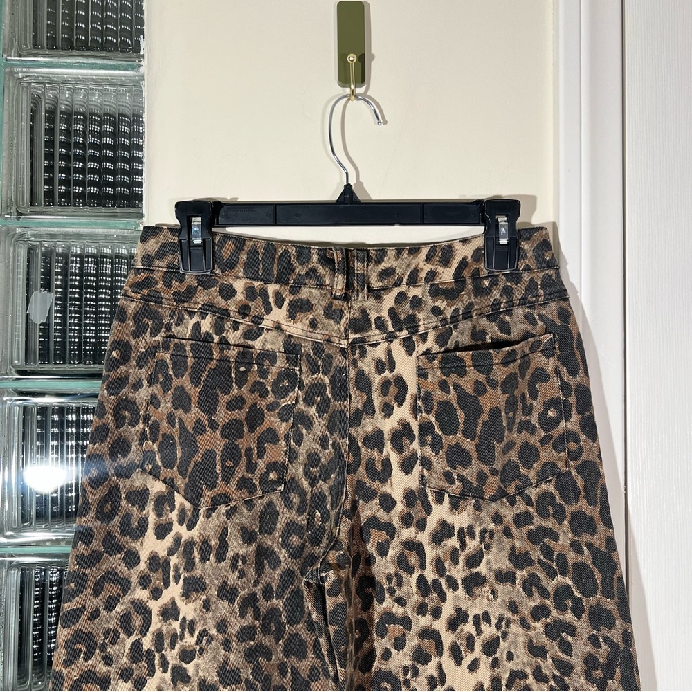 leopard pants - Picture 4 of 4